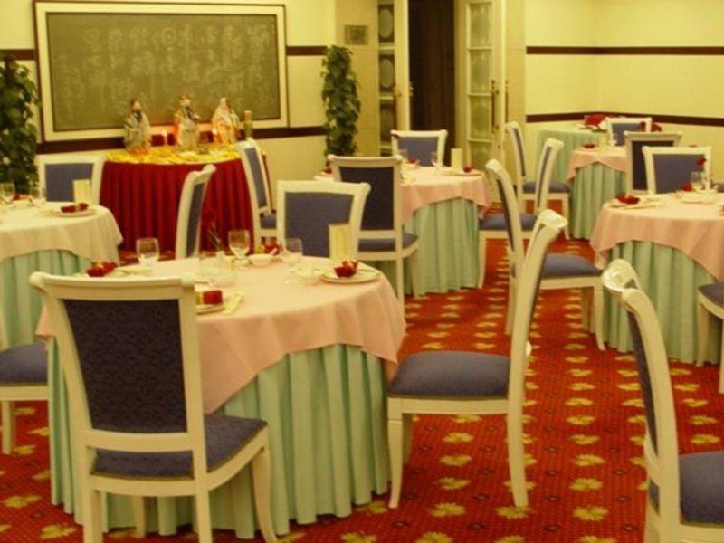 Yanshan Hotel Pekín Exterior foto