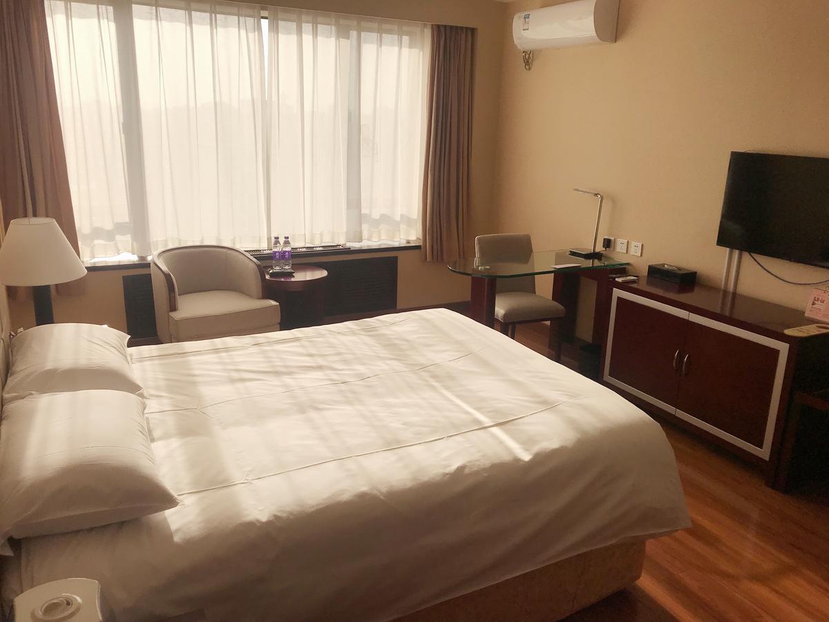 Yanshan Hotel Pekín Exterior foto
