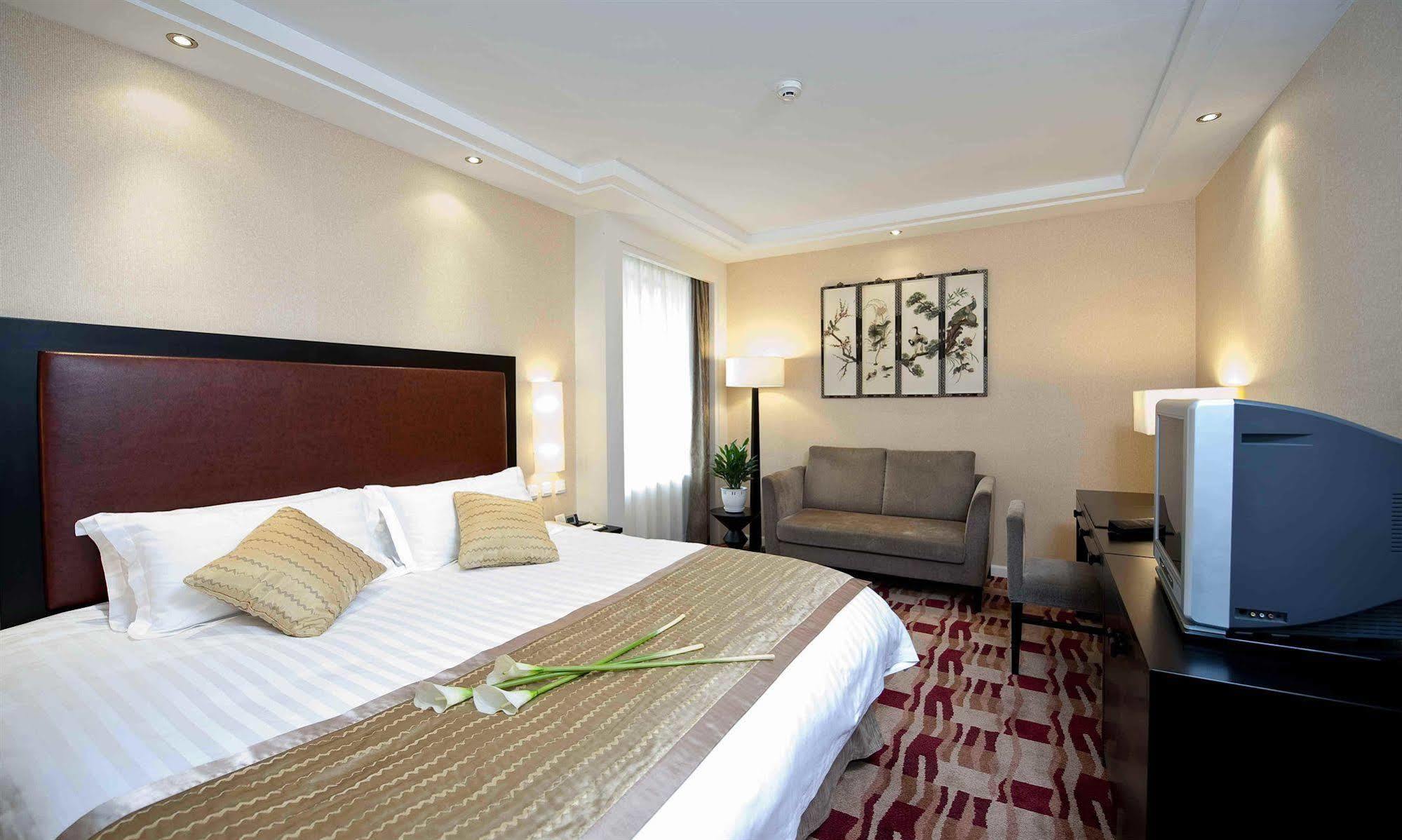 Yanshan Hotel Pekín Exterior foto